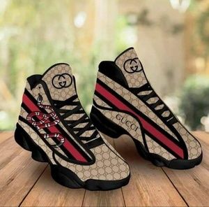 Meet your Posher, Tito